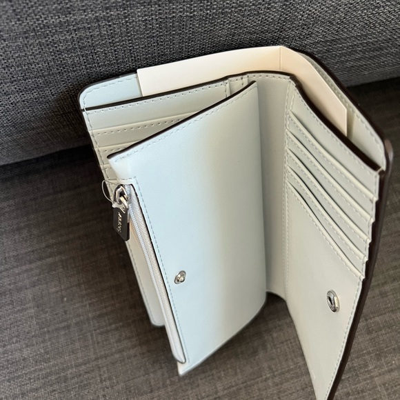 NWT MICHAEL KORS JET SET LARGE TOP ZIP CONTINENTAL WALLET - Picture 4 of 7